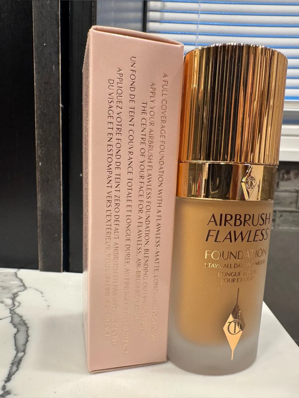 Charlotte Tilbury Airbrush Flawless Foundation – 9 Cool - NEW